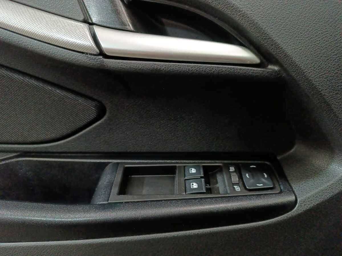 Лада (ВАЗ) Веста б/у, 2019, Механическая. Фото: #15