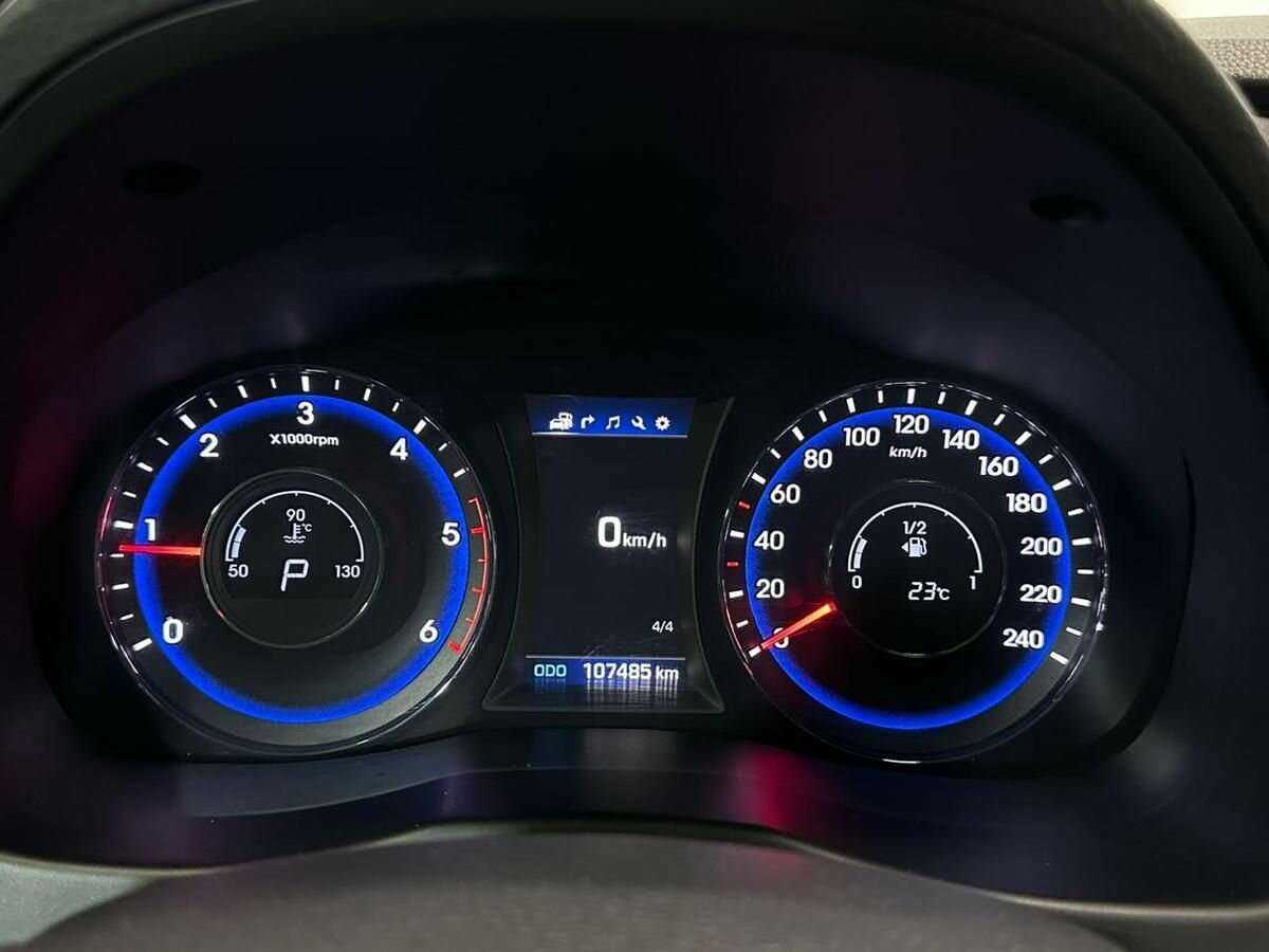 Хендай ай40 б/у, 2015, Роботизированная. Фото: #11