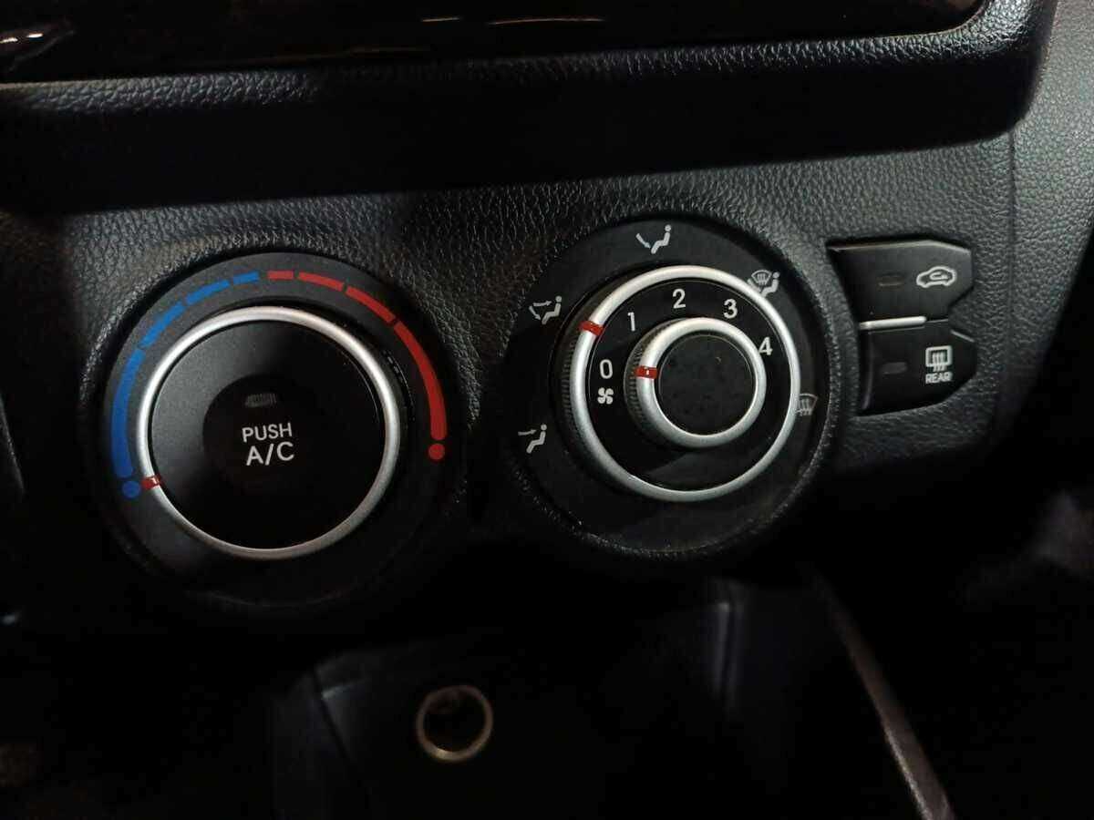 Киа Рио б/у, 2012, Механическая. Фото: #13