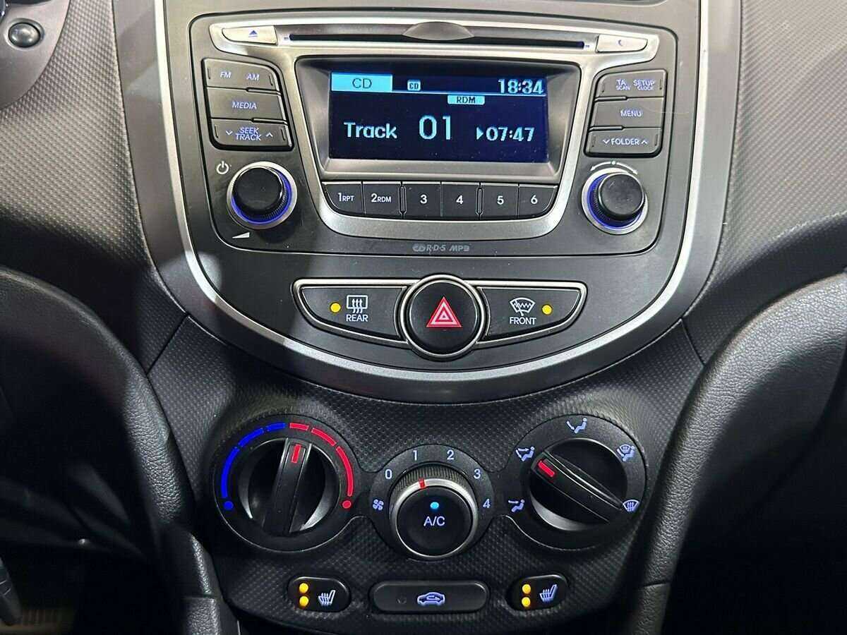 Хендай Солярис б/у, 2015, Автоматическая. Фото: #12