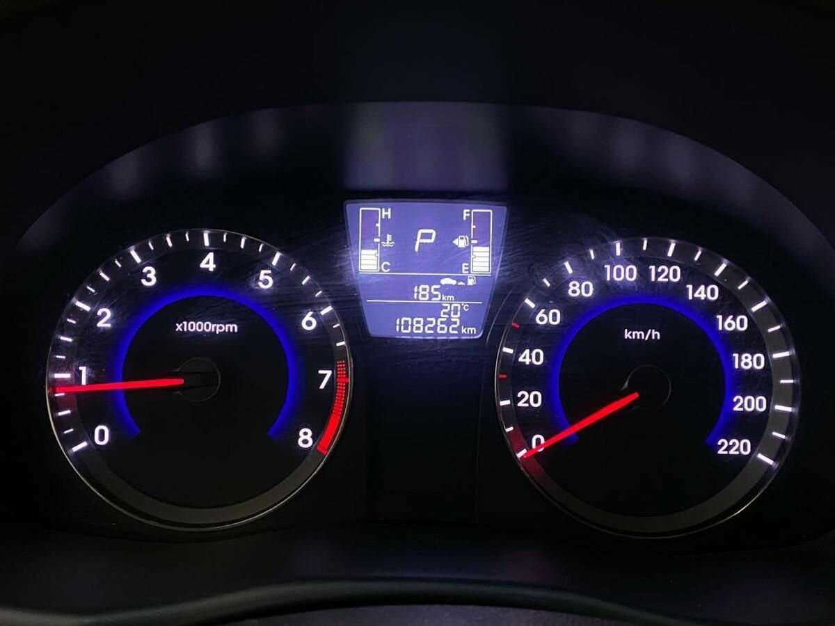 Хендай Солярис б/у, 2015, Автоматическая. Фото: #12