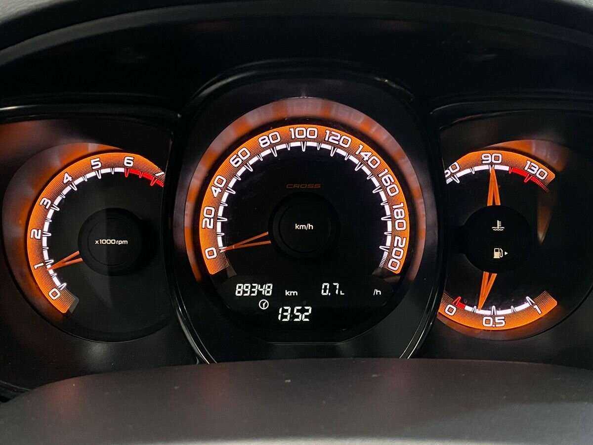 Лада (ВАЗ) Веста б/у, 2020, Механическая. Фото: #12