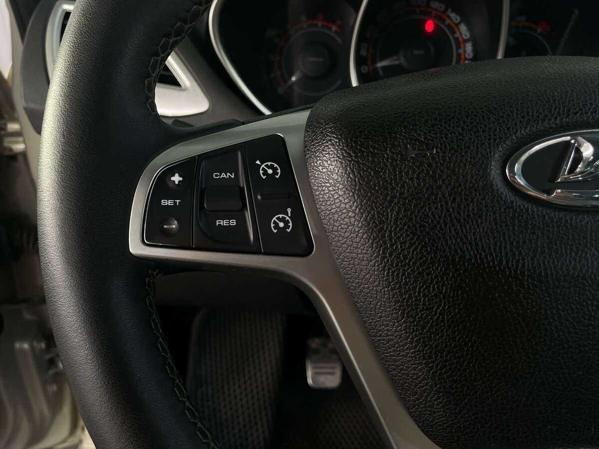 Лада (ВАЗ) Веста б/у, 2017, Механическая. Фото: #11