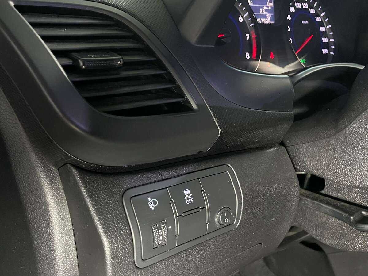 Хендай Солярис б/у, 2016, Автоматическая. Фото: #12