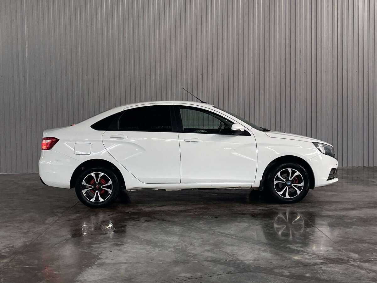 Лада (ВАЗ) Веста б/у, 2019, Механическая. Фото: #3