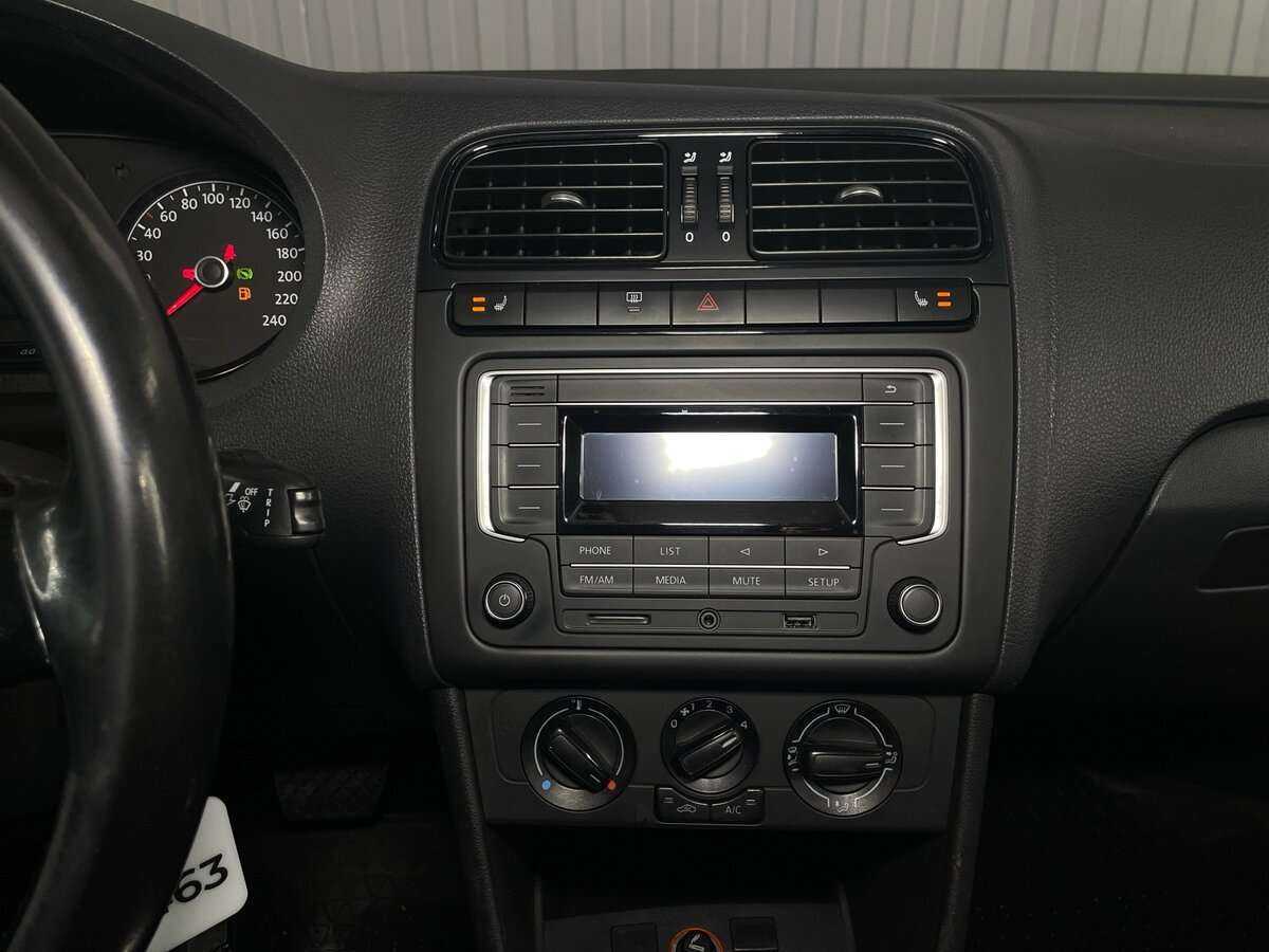 Фольксваген Поло б/у, 2016, Автоматическая. Фото: #15