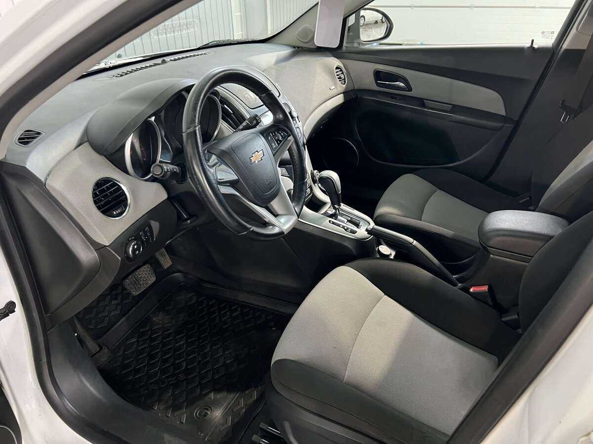 Шевроле Круз б/у, 2013, Автоматическая. Фото: #9