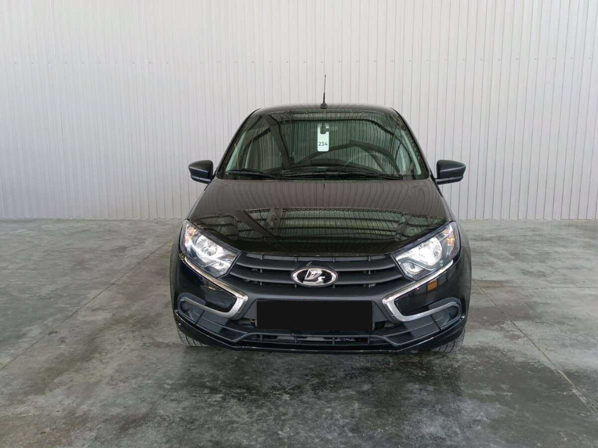 Лада (ВАЗ) Гранта б/у, 2021, Механическая. Фото: #1