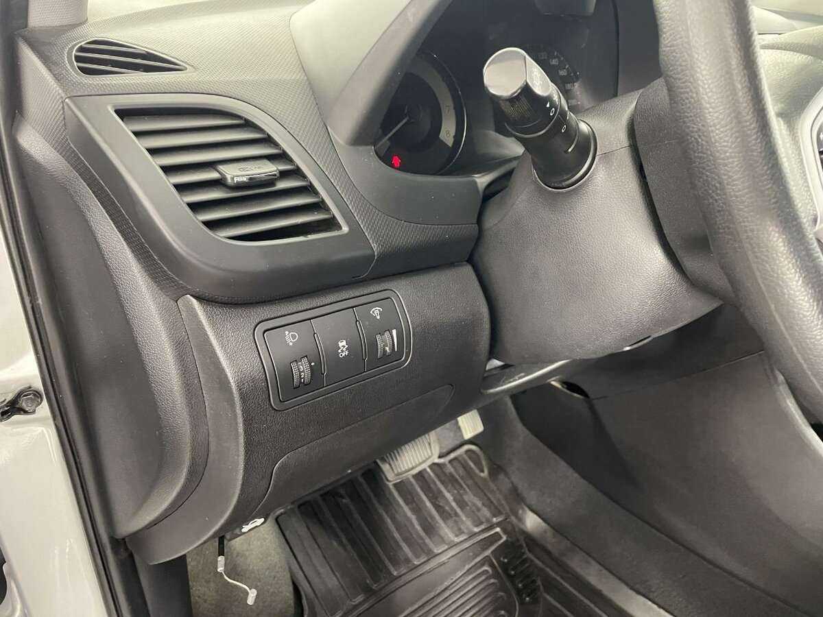 Хендай Солярис б/у, 2012, Автоматическая. Фото: #8