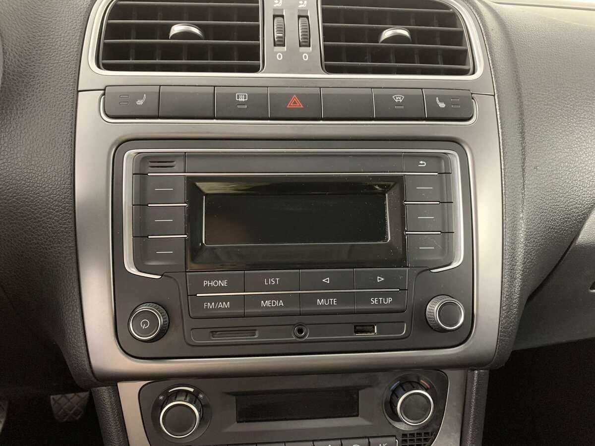 Фольксваген Поло б/у, 2019, Механическая. Фото: #10