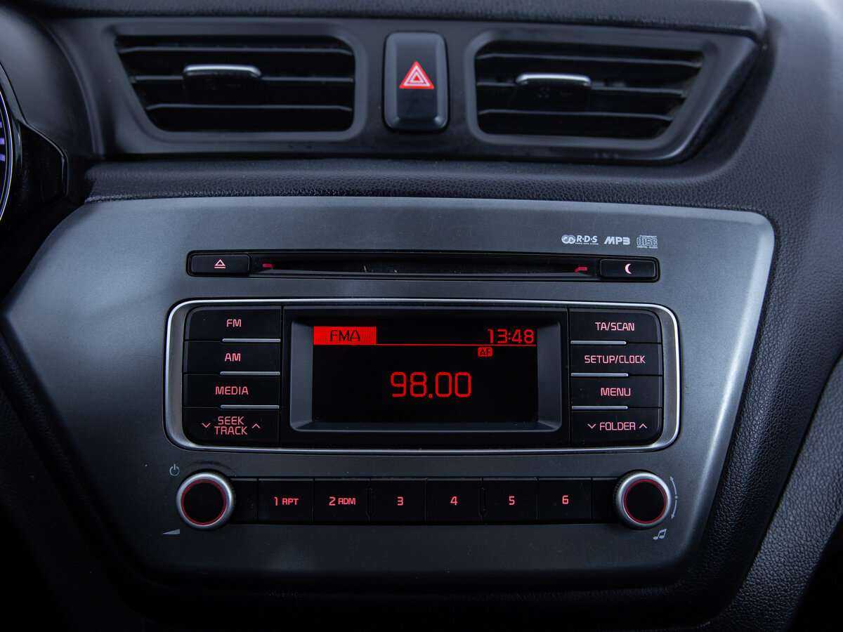 Киа Рио б/у, 2017, Механическая. Фото: #16