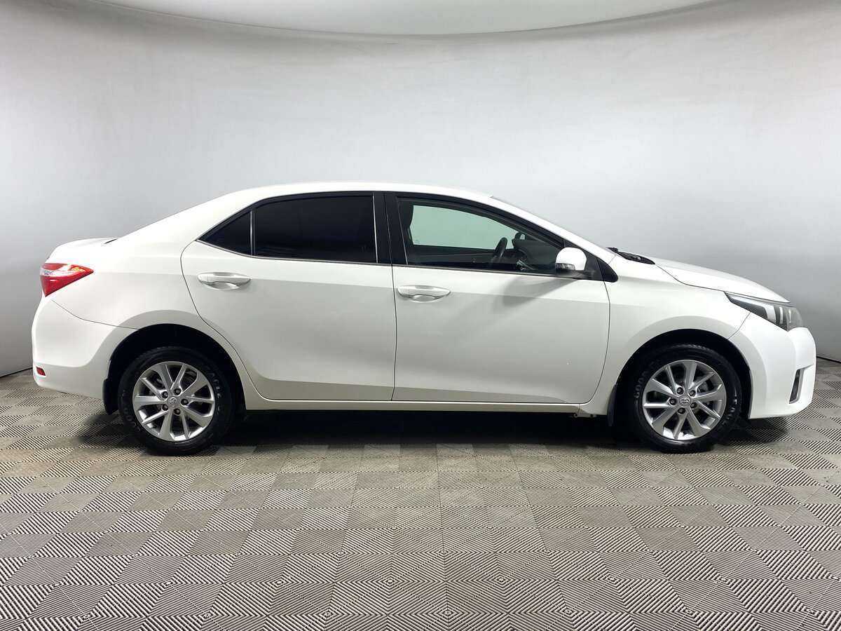 Тойота Королла б/у, 2013, Вариатор. Фото: #3