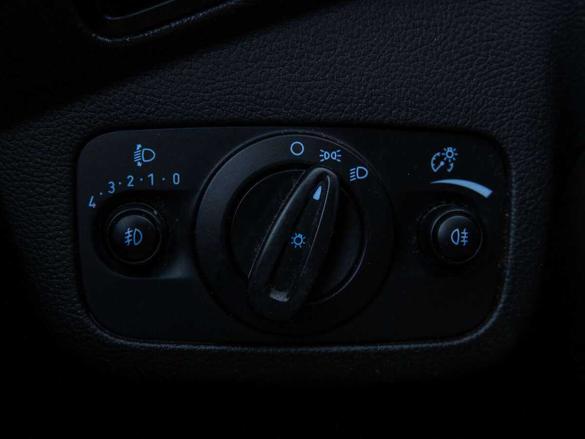 Форд Куга б/у, 2013, Автоматическая. Фото: #17