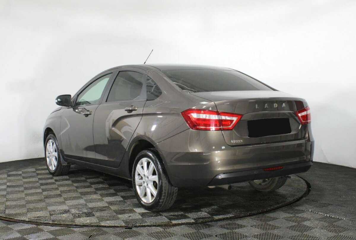 Лада (ВАЗ) Веста б/у, 2022, Механическая. Фото: #4