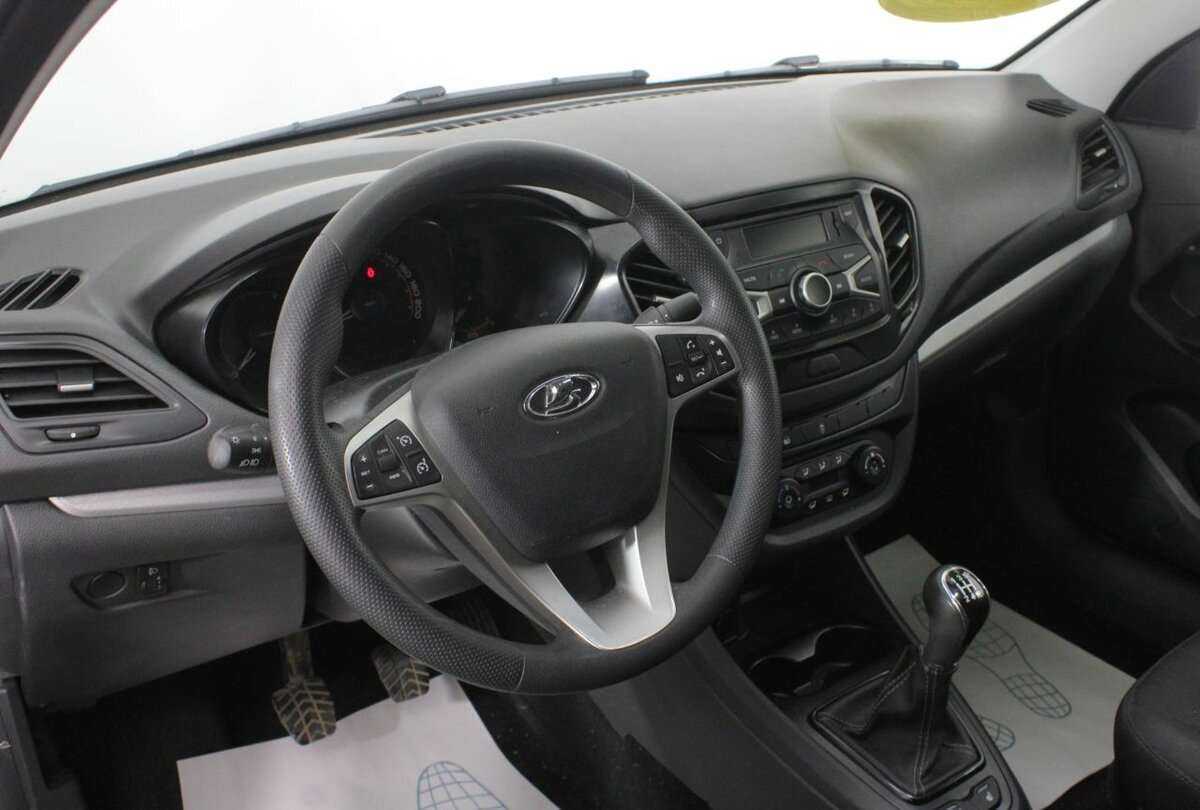 Лада (ВАЗ) Веста б/у, 2022, Механическая. Фото: #10