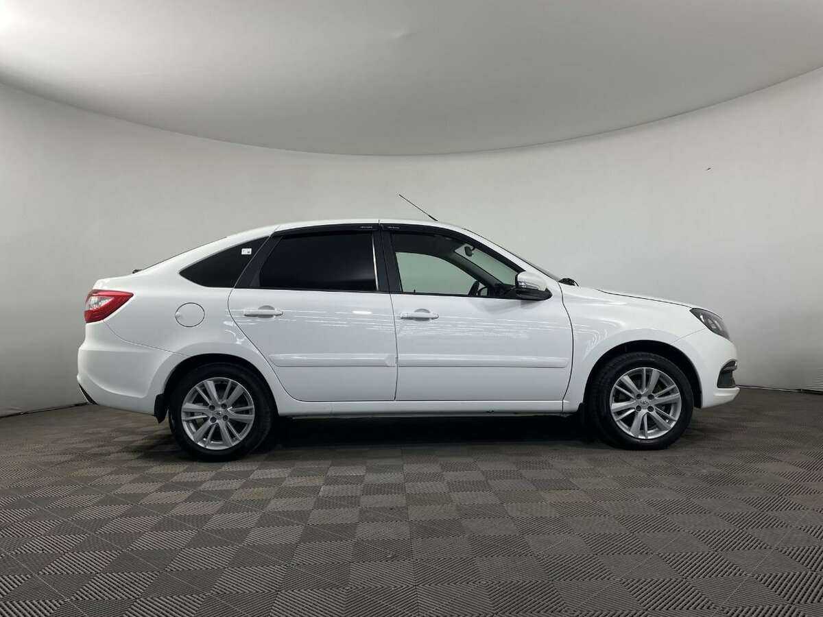 Лада (ВАЗ) Гранта б/у, 2021, Механическая. Фото: #3