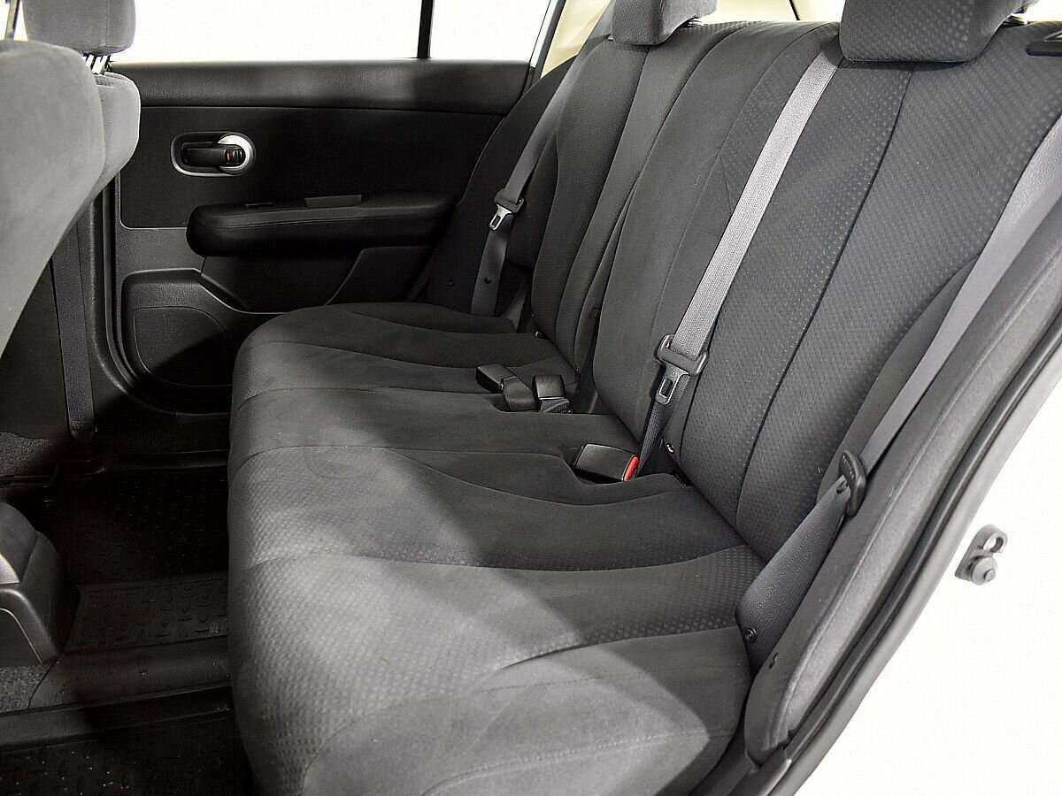 Ниссан Тиида б/у, 2013, Автоматическая. Фото: #8