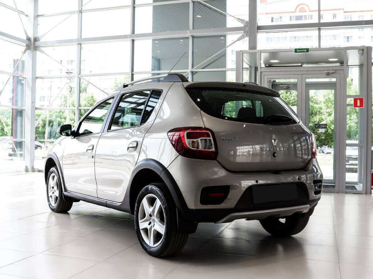 Рено Сандеро б/у, 2017, Механическая. Фото: #6
