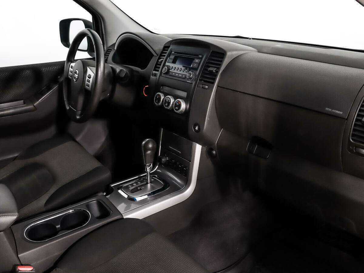 Ниссан Патфайндер б/у, 2012, Автоматическая. Фото: #11