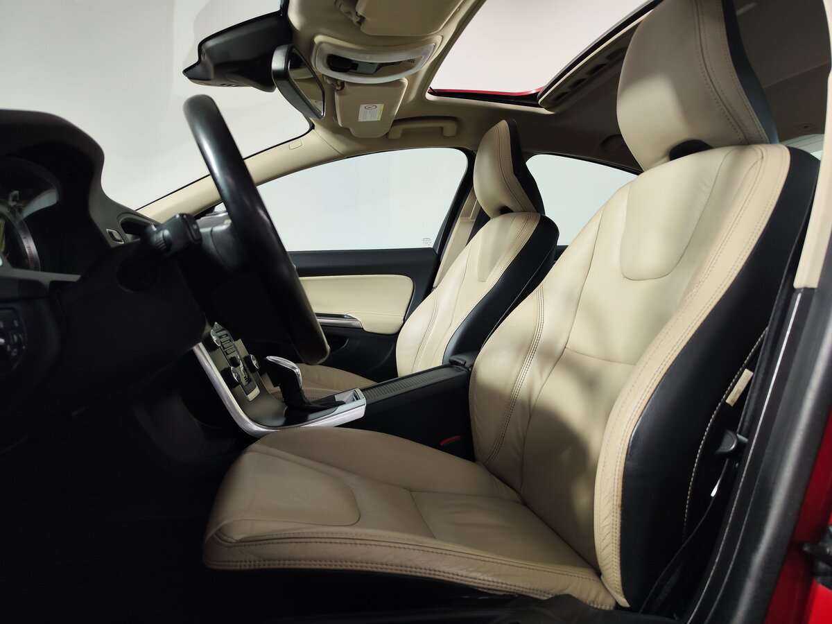 Вольво С60 б/у, 2012, Автоматическая. Фото: #6