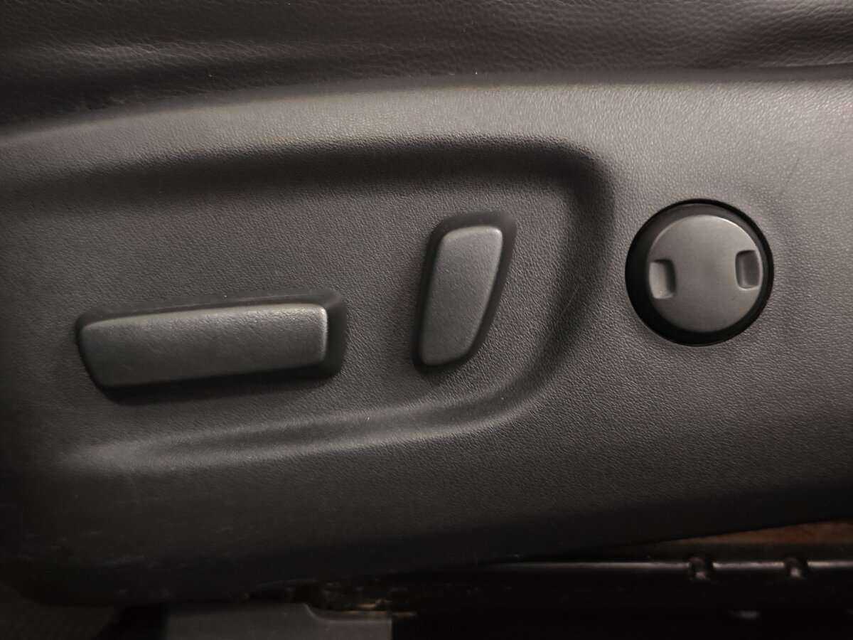 Тойота Рав4 б/у, 2015, Автоматическая. Фото: #23