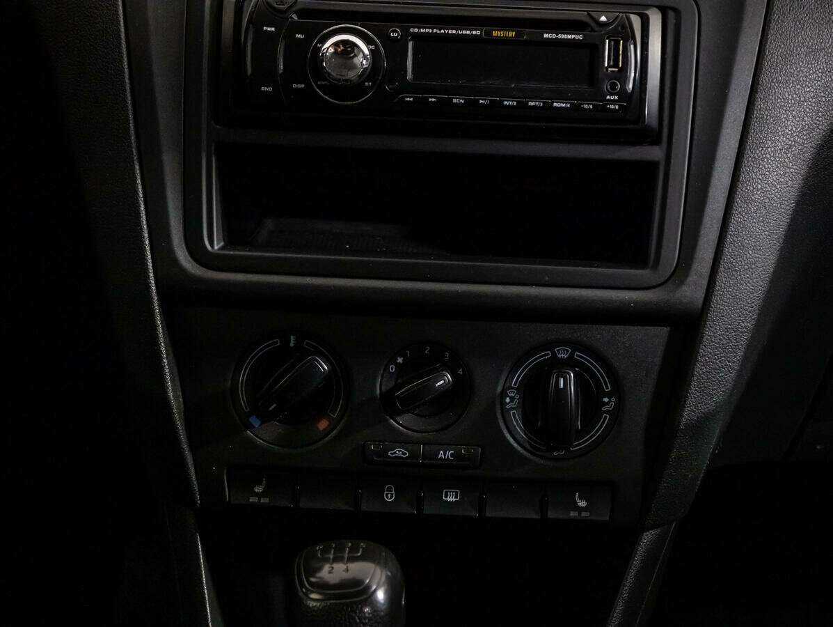 Шкода Рапид б/у, 2015, Механическая. Фото: #12