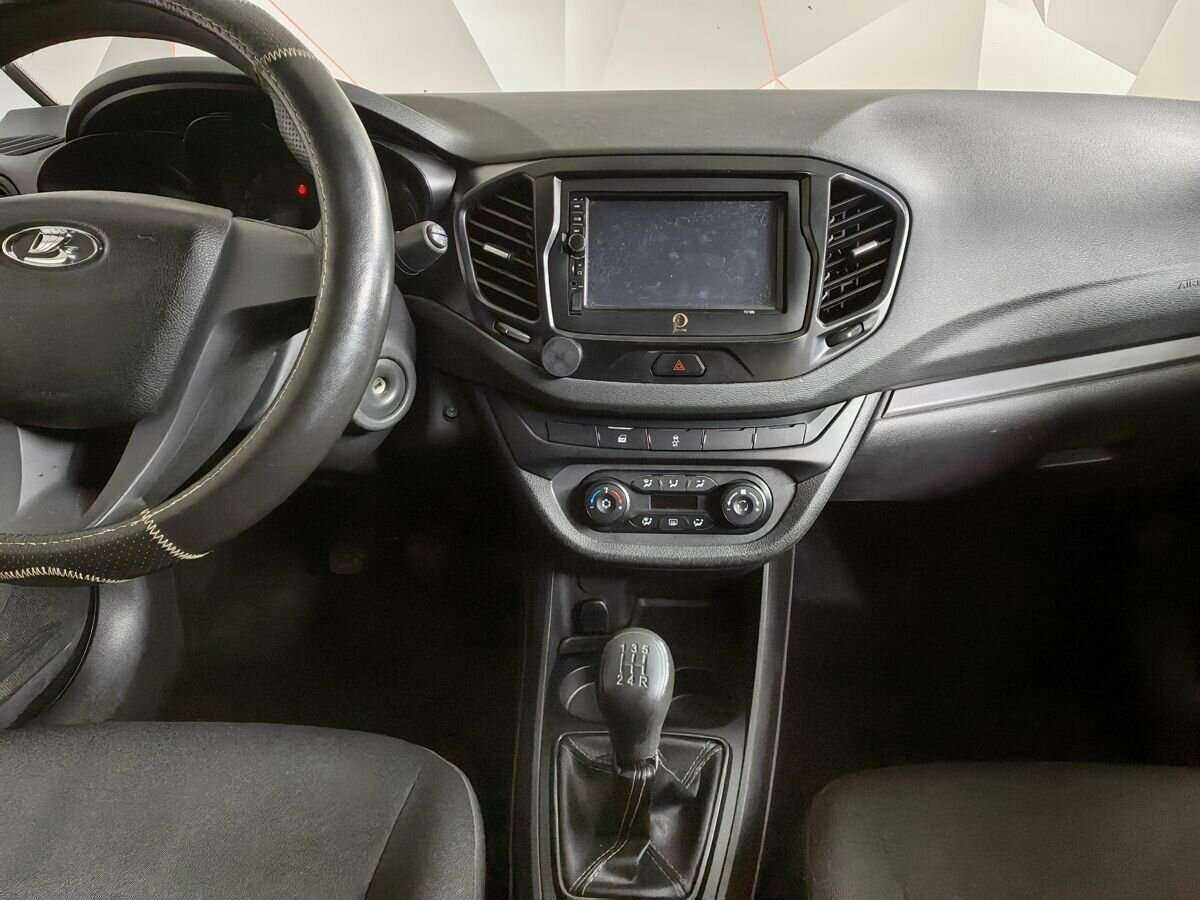 Лада (ВАЗ) Веста б/у, 2017, Механическая. Фото: #10