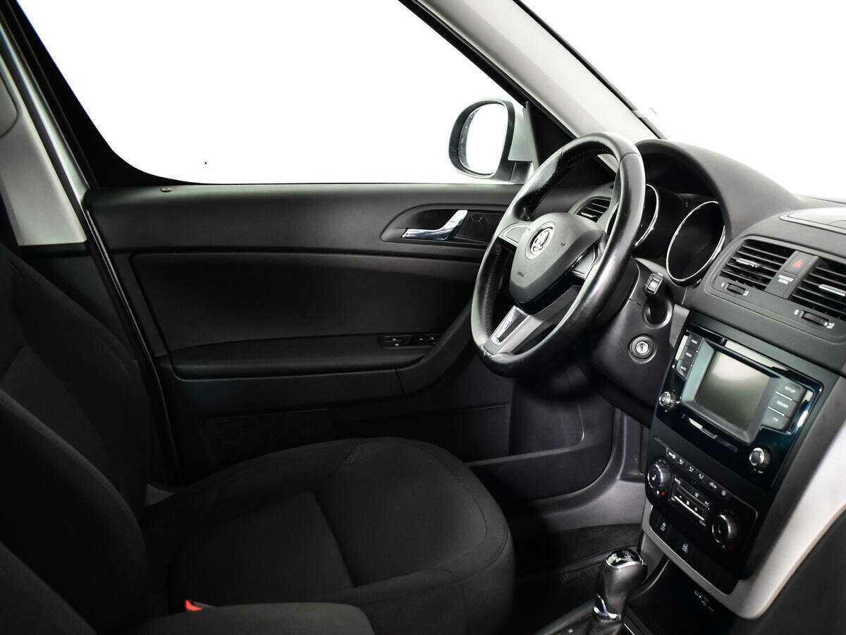 Шкода Йети б/у, 2016, Роботизированная. Фото: #8