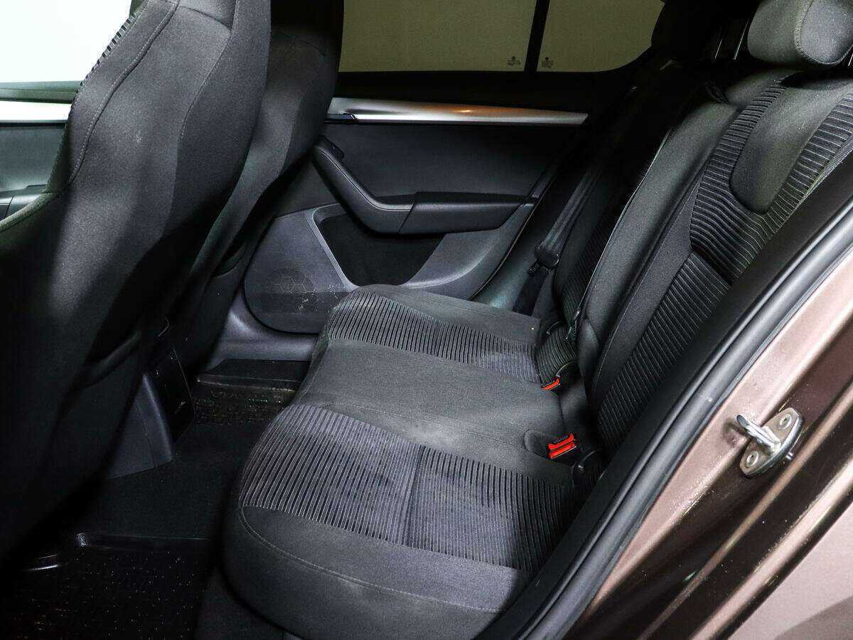 Шкода Октавия б/у, 2013, Роботизированная. Фото: #7