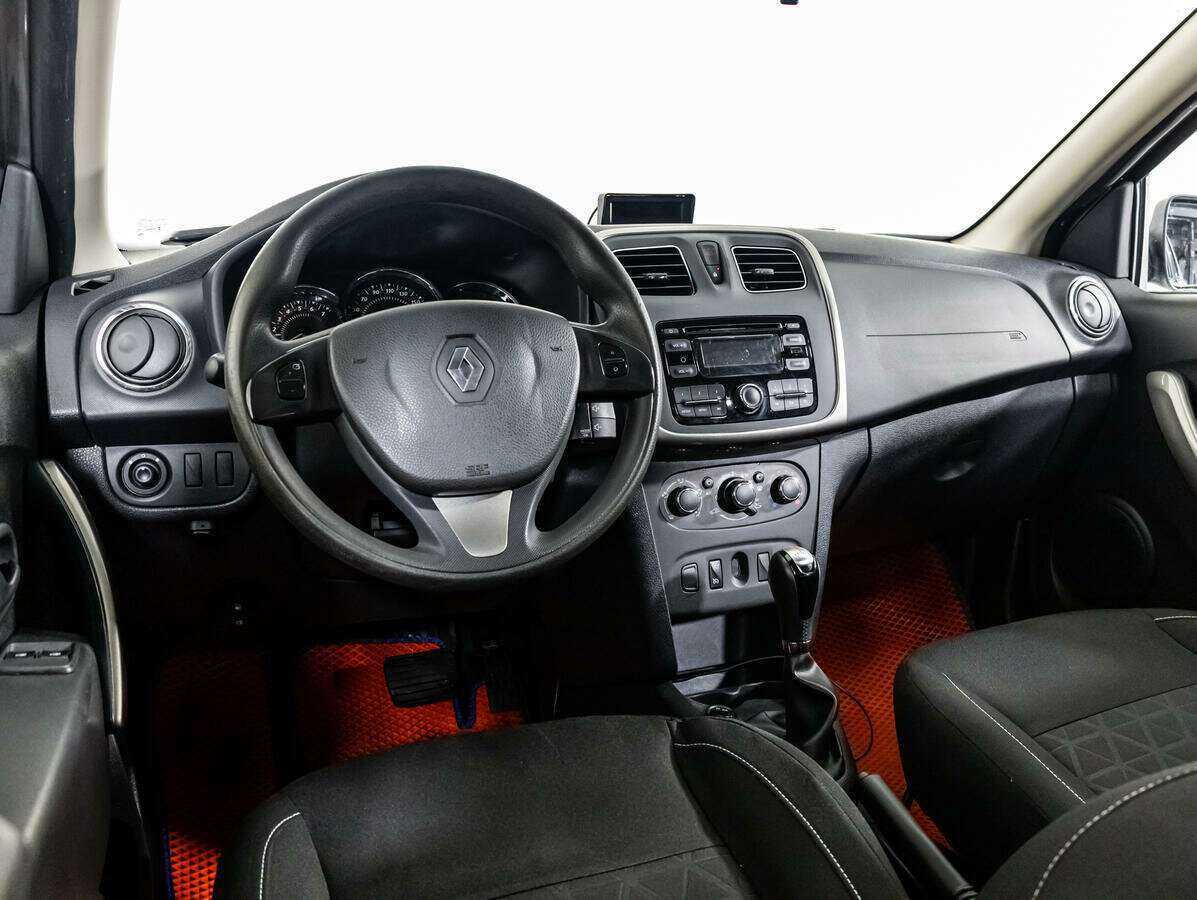 Рено Сандеро б/у, 2015, Автоматическая. Фото: #9