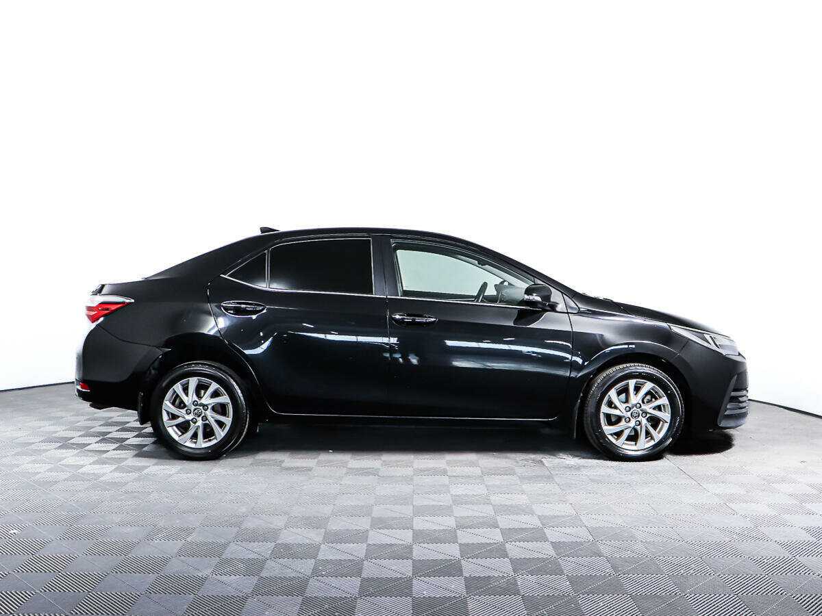 Тойота Королла б/у, 2017, Вариатор. Фото: #3