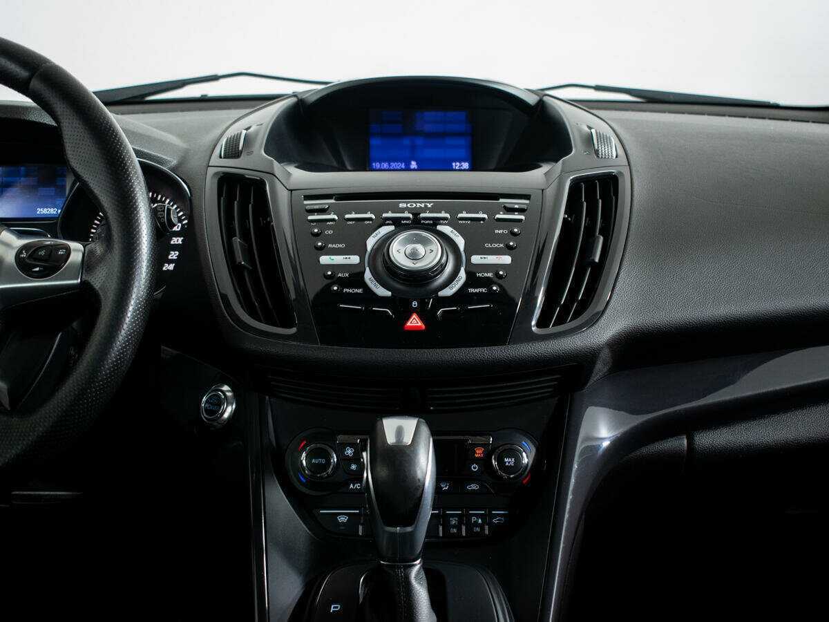 Форд Куга б/у, 2013, Автоматическая. Фото: #9