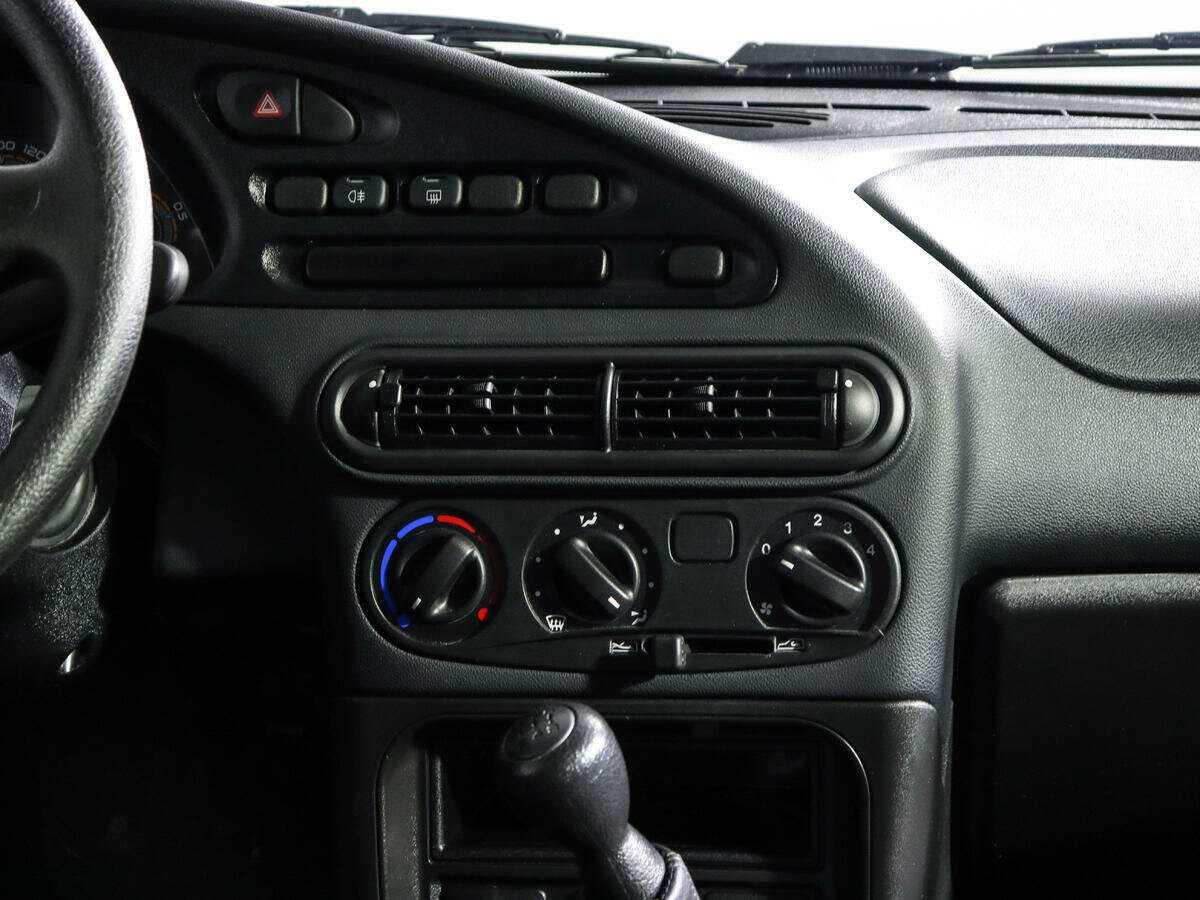 Лада (ВАЗ) Нива б/у, 2022, Механическая. Фото: #10