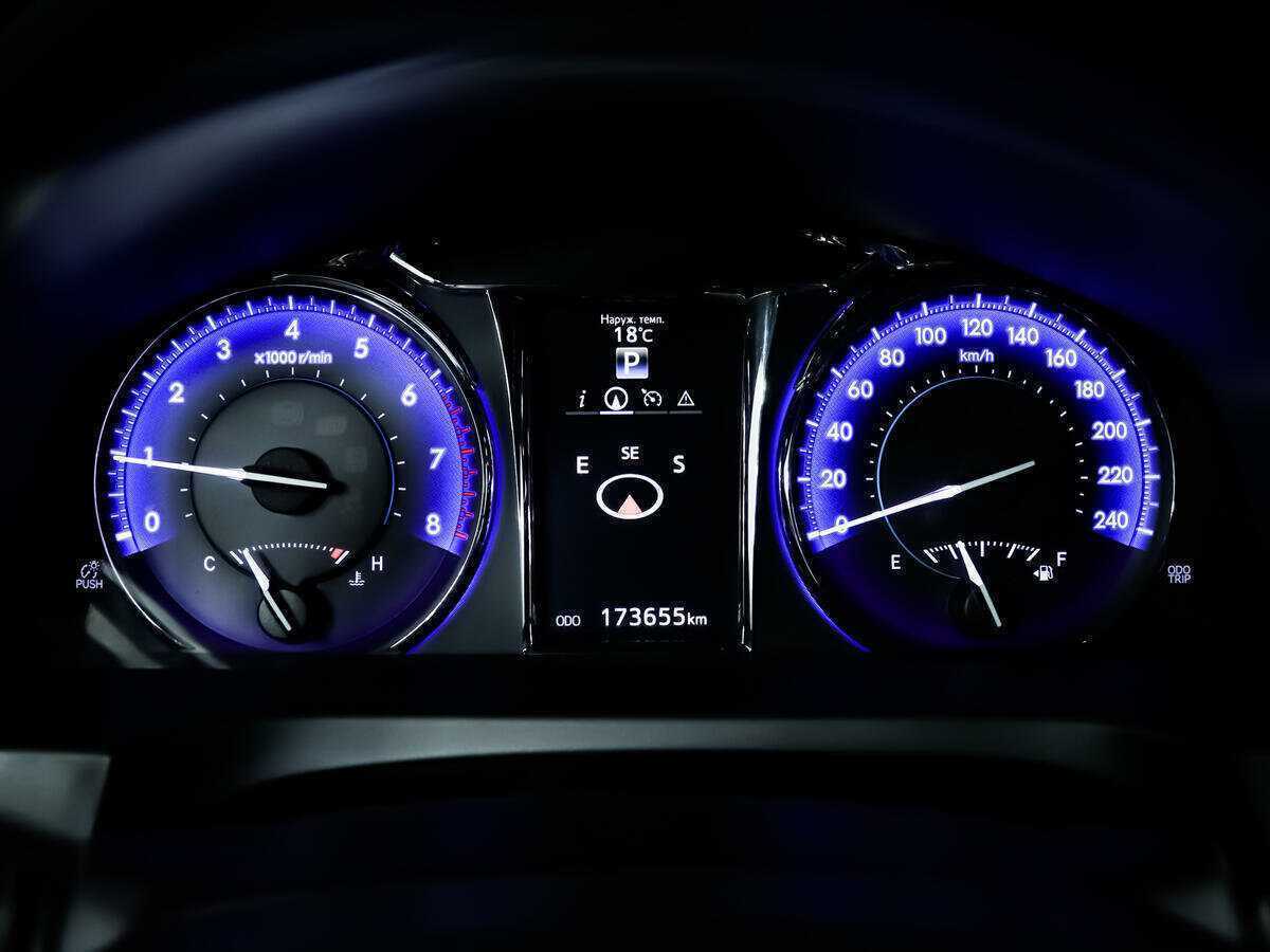 Тойота Камри б/у, 2015, Автоматическая. Фото: #9