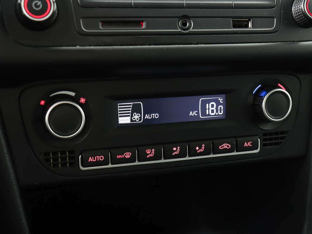 Фольксваген Поло б/у, 2017, Автоматическая. Фото: #15