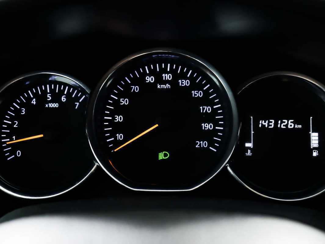 Рено Логан б/у, 2019, Механическая. Фото: #7