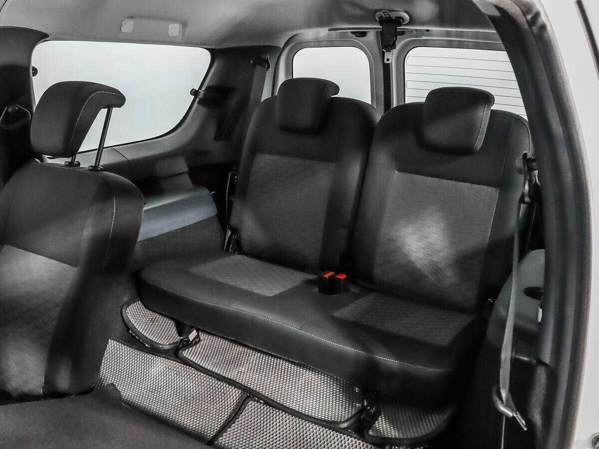 Лада (ВАЗ) Ларгус б/у, 2021, Механическая. Фото: #10