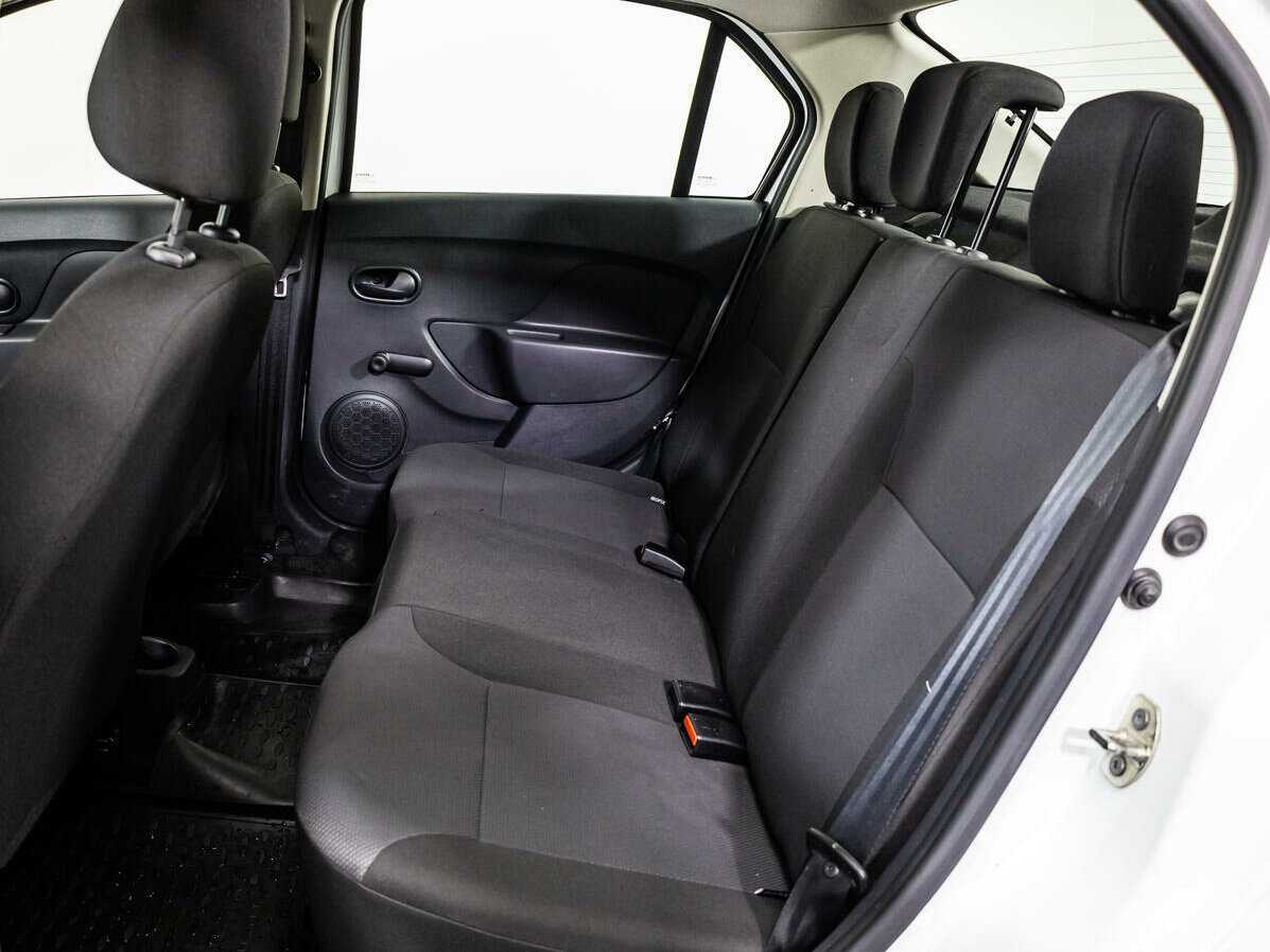 Рено Логан б/у, 2019, Автоматическая. Фото: #9