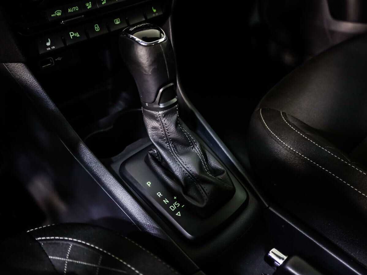 Шкода Рапид б/у, 2018, Роботизированная. Фото: #14