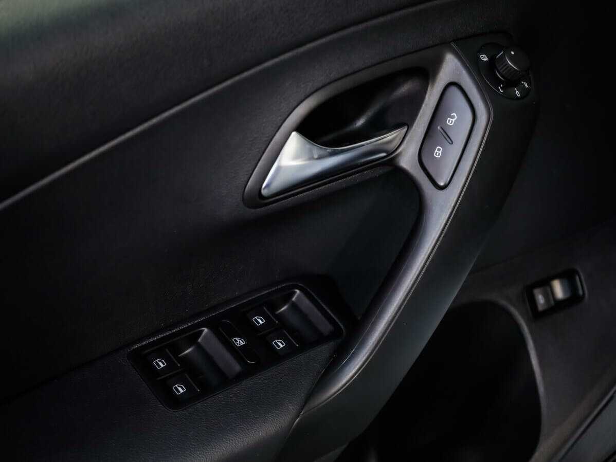 Фольксваген Поло б/у, 2019, Автоматическая. Фото: #17