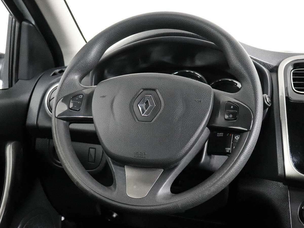 Рено Логан б/у, 2018, Механическая. Фото: #12