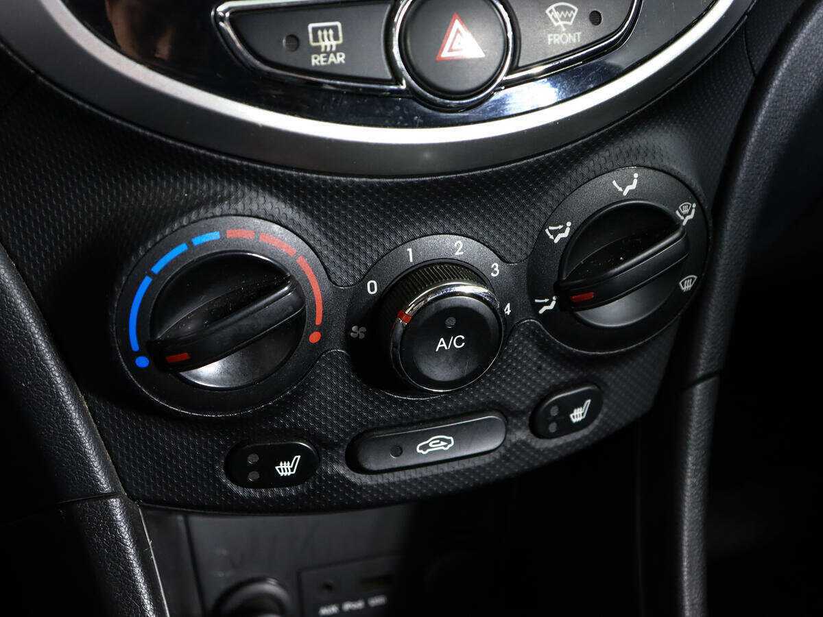 Хендай Солярис б/у, 2014, Механическая. Фото: #16