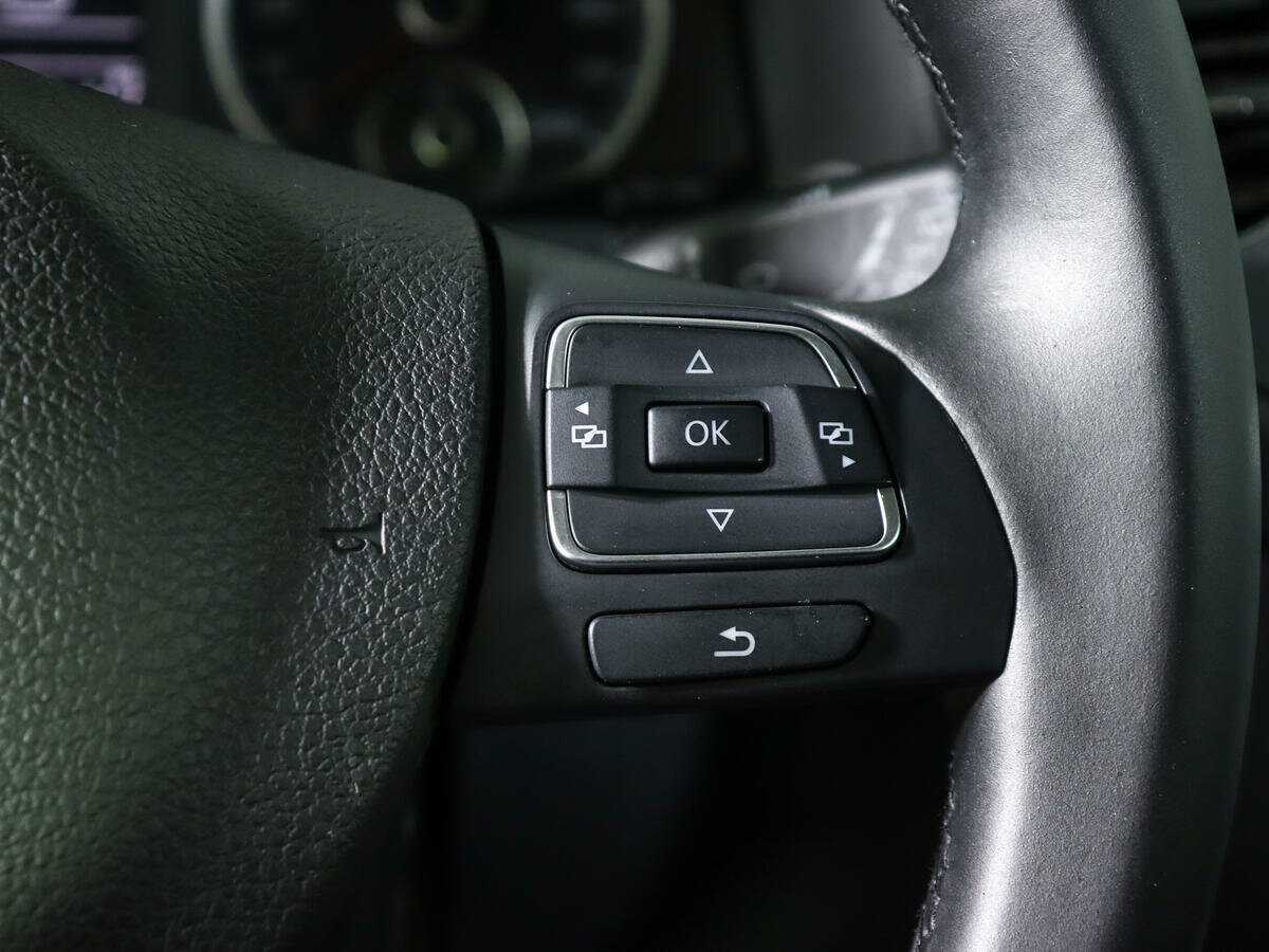 Фольксваген Тигуан б/у, 2012, Автоматическая. Фото: #15