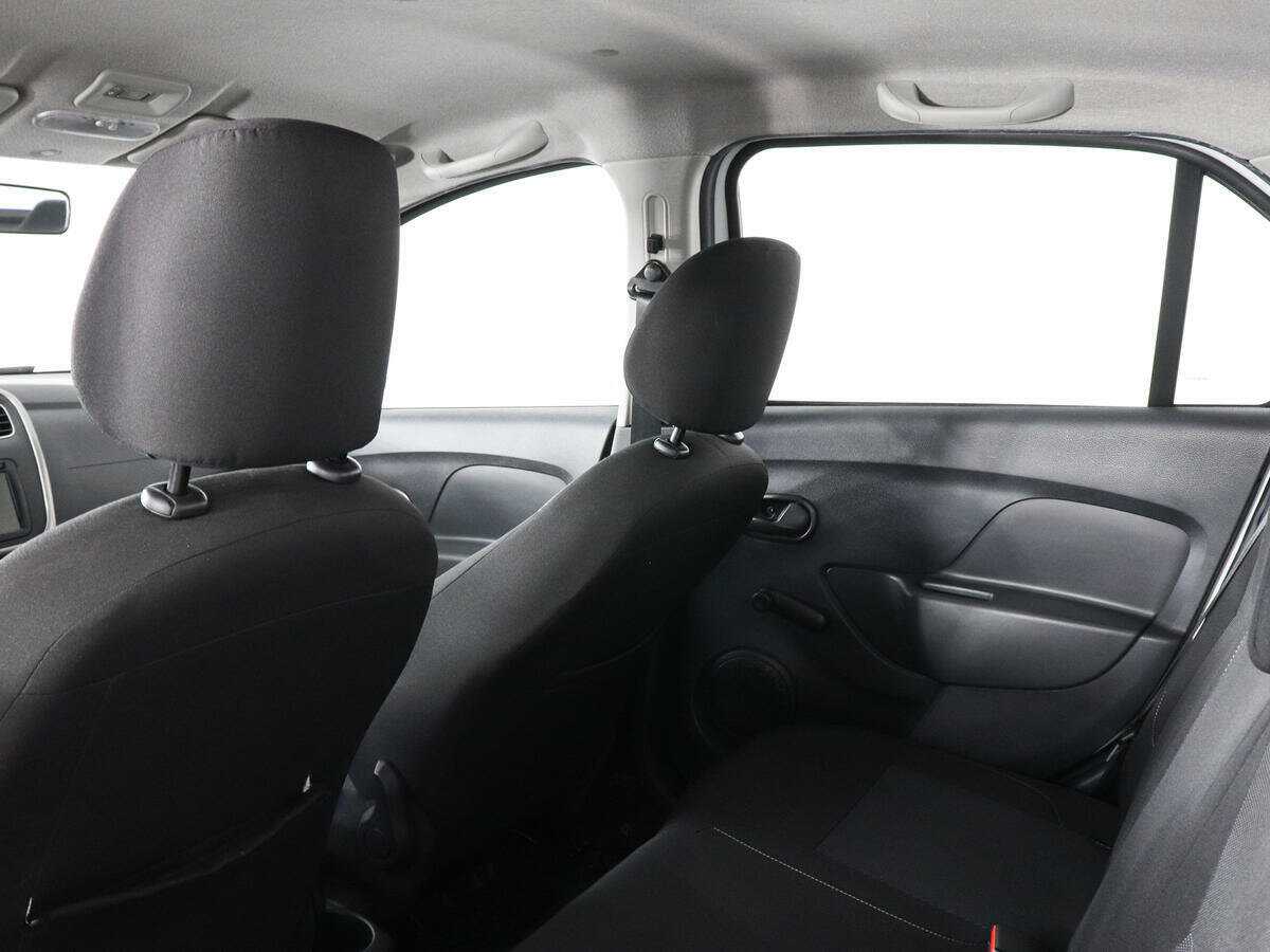 Рено Логан б/у, 2020, Автоматическая. Фото: #11