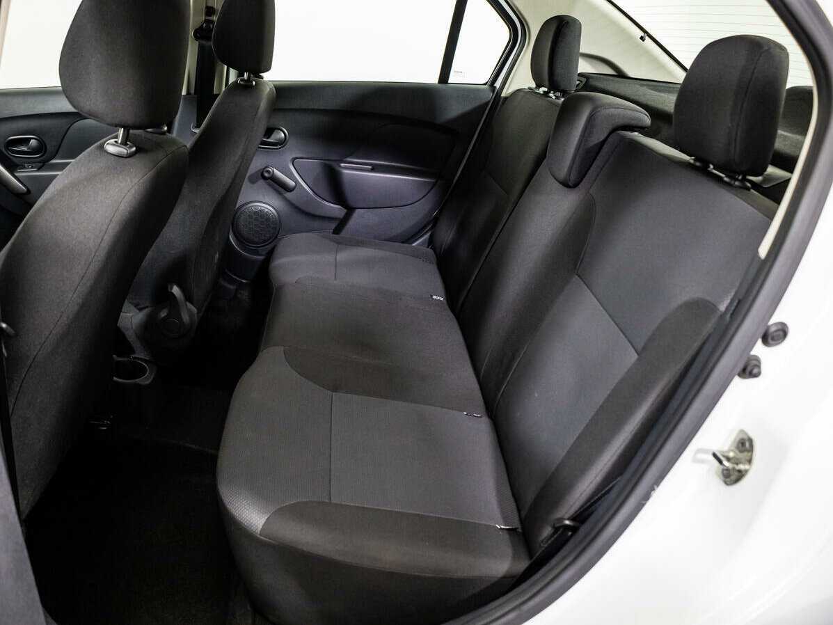 Рено Логан б/у, 2020, Автоматическая. Фото: #9