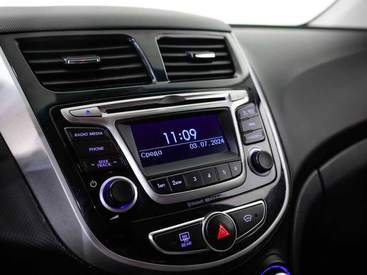 Хендай Солярис б/у, 2015, Автоматическая. Фото: #13