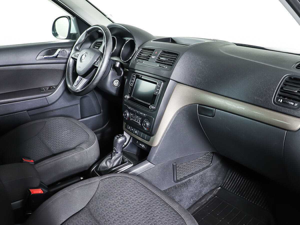 Шкода Йети б/у, 2017, Роботизированная. Фото: #9