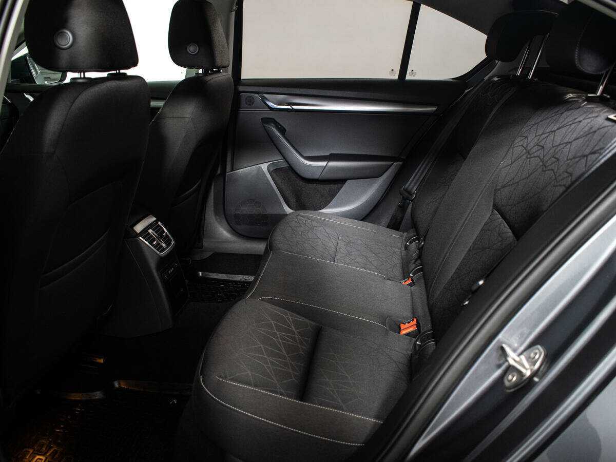 Шкода Октавия б/у, 2018, Автоматическая. Фото: #9