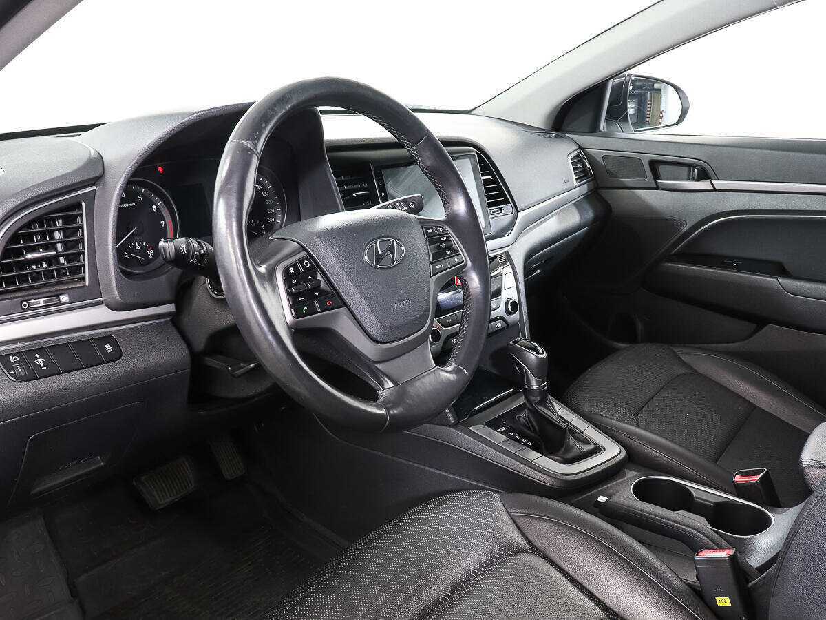 Хендай Елантра б/у, 2017, Автоматическая. Фото: #11