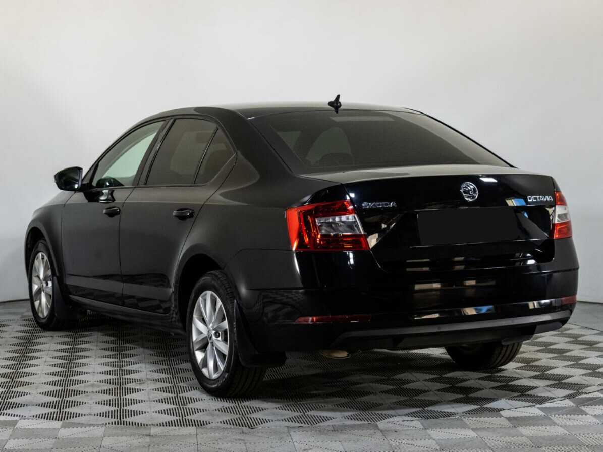 Шкода Октавия б/у, 2018, Механическая. Фото: #6